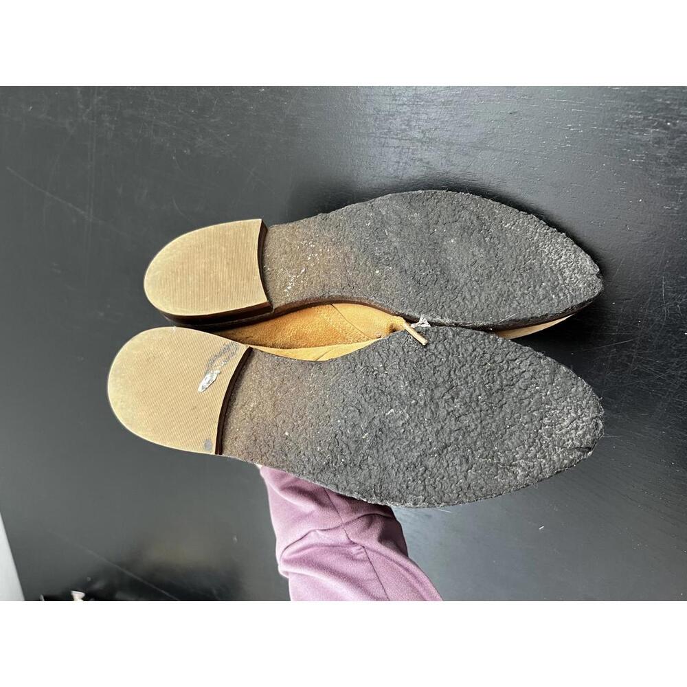 Johnson and Murphy Tan Suede Ankle Boots - 6.5 - Picture 3 of 4